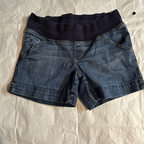 Duo Maternity Dark Blue Jean Shorts - Picture 1 of 6
